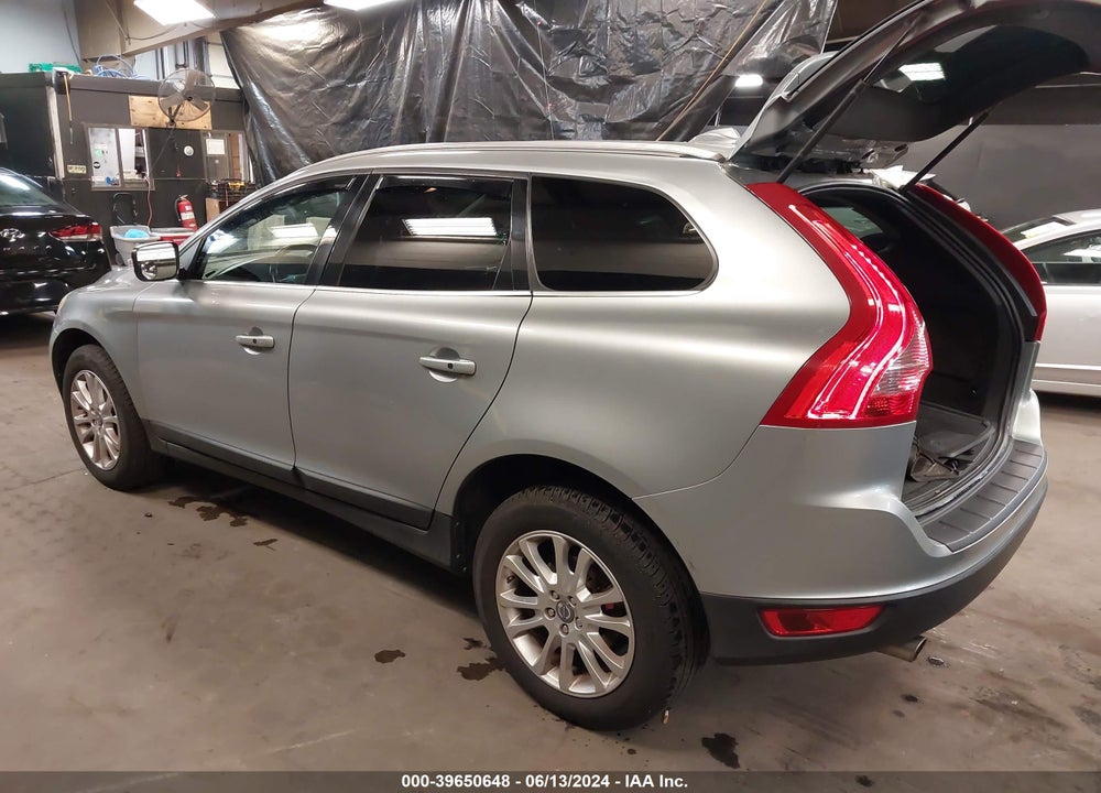 2010 VOLVO XC60 T6/T6 R-DESIGN VIN: YV4992DZ4A2081010