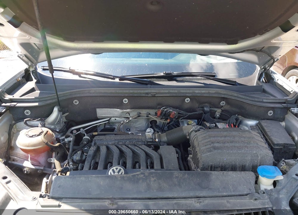 2019 VOLKSWAGEN ATLAS 3.6L V6 SEL PREMIUM VIN: 1V2NR2CA4KC527812
