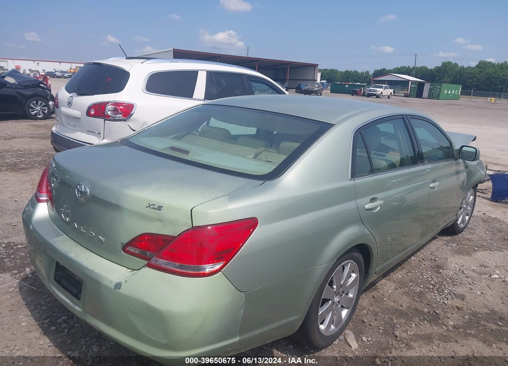 2005 TOYOTA AVALON VIN: 4T1BK36B75U022747