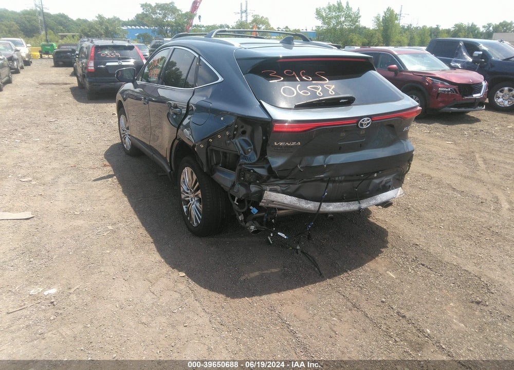 2023 TOYOTA VENZA XLE VIN: JTEAAAAH2PJ129255