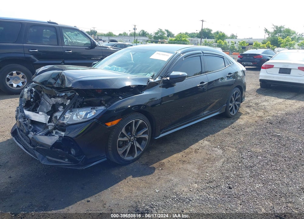 2018 HONDA CIVIC SPORT VIN: SHHFK7H43JU412449