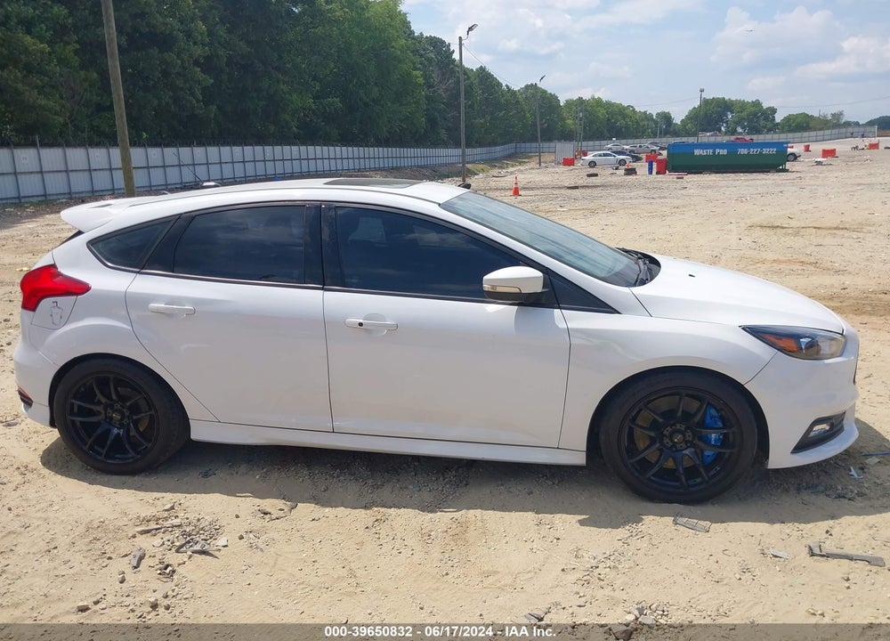2017 FORD FOCUS ST VIN: 1FADP3L91HL303037