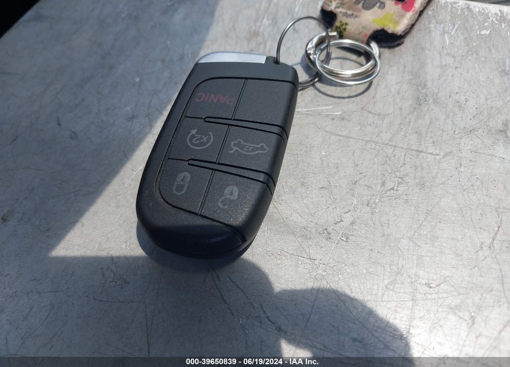 2014 DODGE JOURNEY SXT VIN: 3C4PDCBB2ET181616