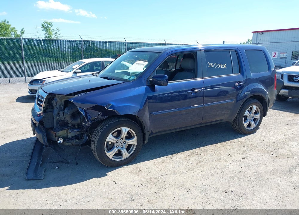 2015 HONDA PILOT EX-L VIN: 5FNYF4H58FB023898