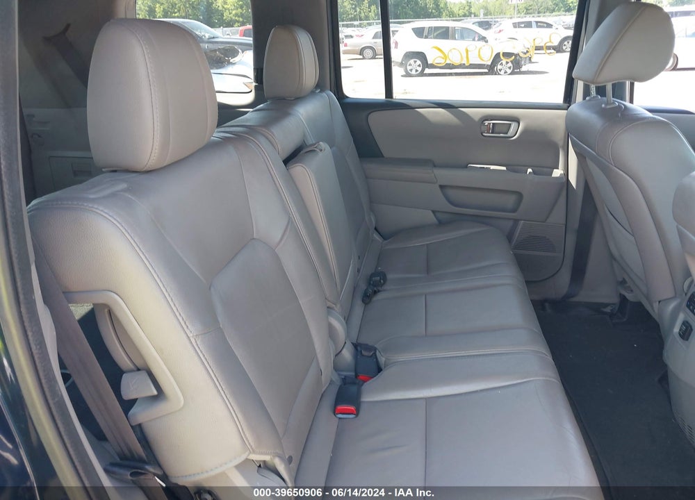 2015 HONDA PILOT EX-L VIN: 5FNYF4H58FB023898
