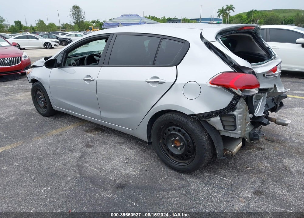 2017 KIA FORTE LX VIN: KNAFK5A84H5670765