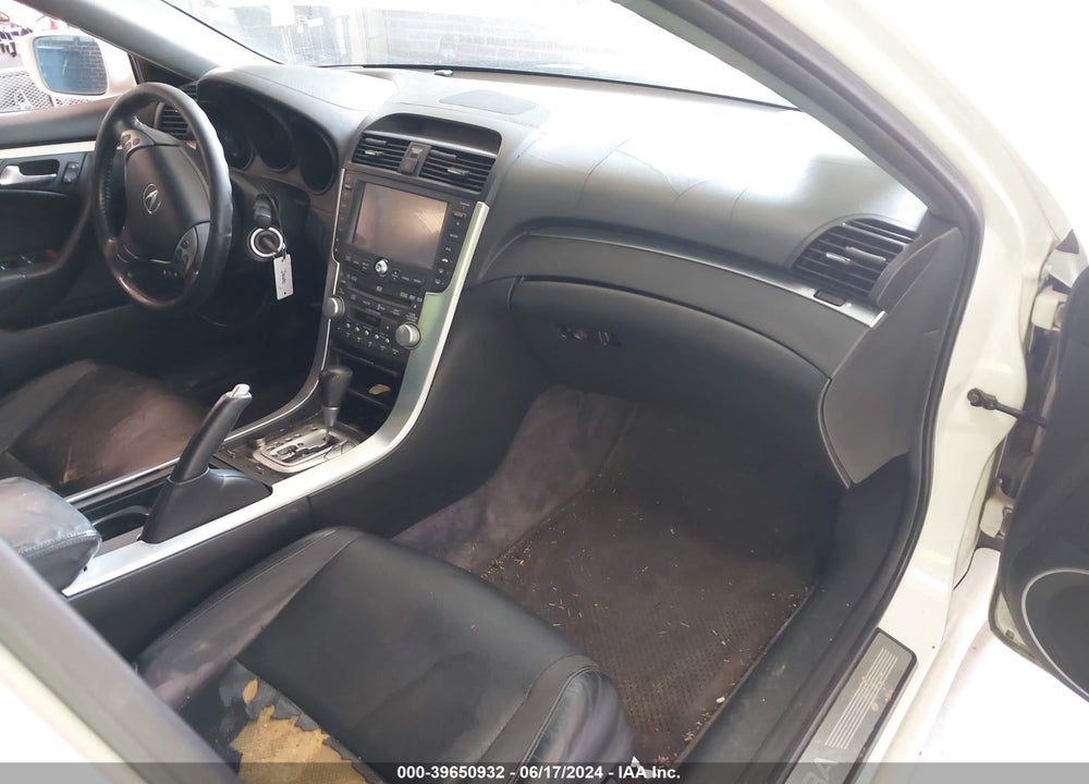 2007 ACURA TL VIN: 19UUA66217A016840