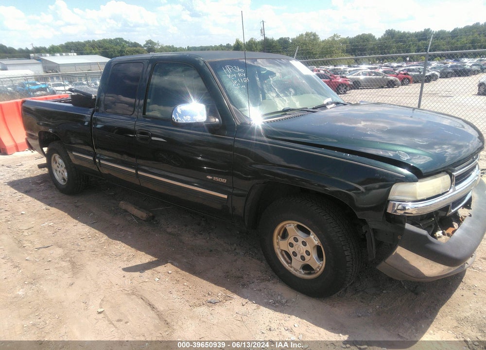 2001 CHEVROLET SILVERADO 1500 LS VIN: 1GCEC19T31Z172777