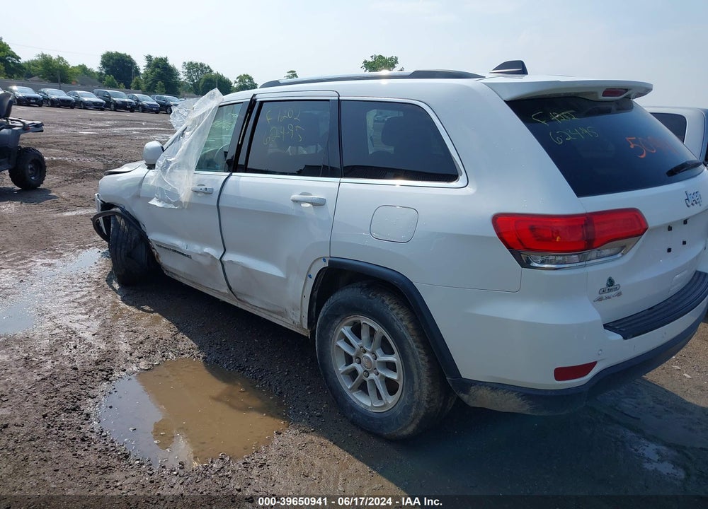 2019 JEEP GRAND CHEROKEE LAREDO E 4X4 VIN: 1C4RJFAG0KC810376