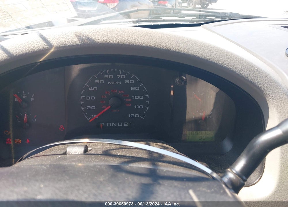 2007 FORD F-150 STX/XL/XLT VIN: 1FTRX12W47FB55393