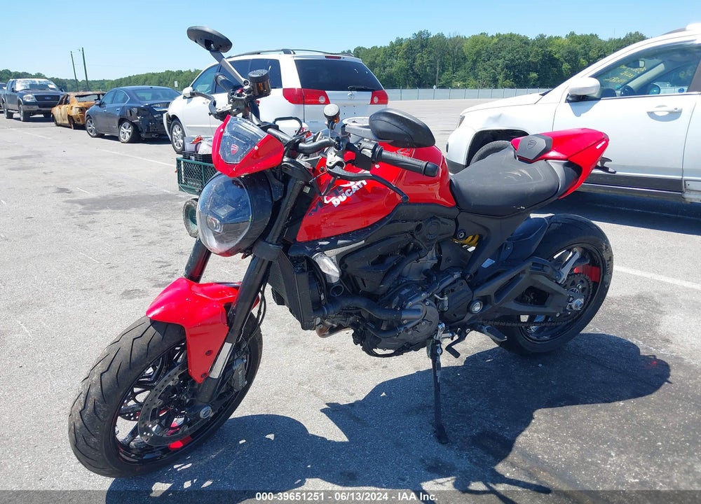 2024 DUCATI MONSTER VIN: ZDMMAMDT9RB008386