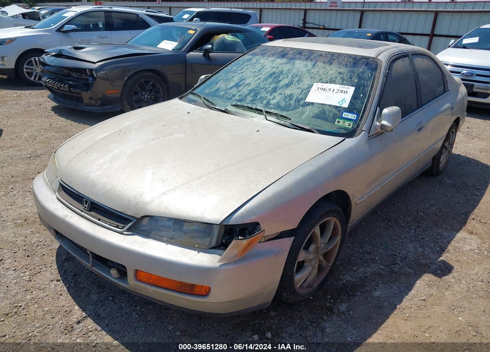 1997 HONDA ACCORD VIN: 1HGCD5652VA013384