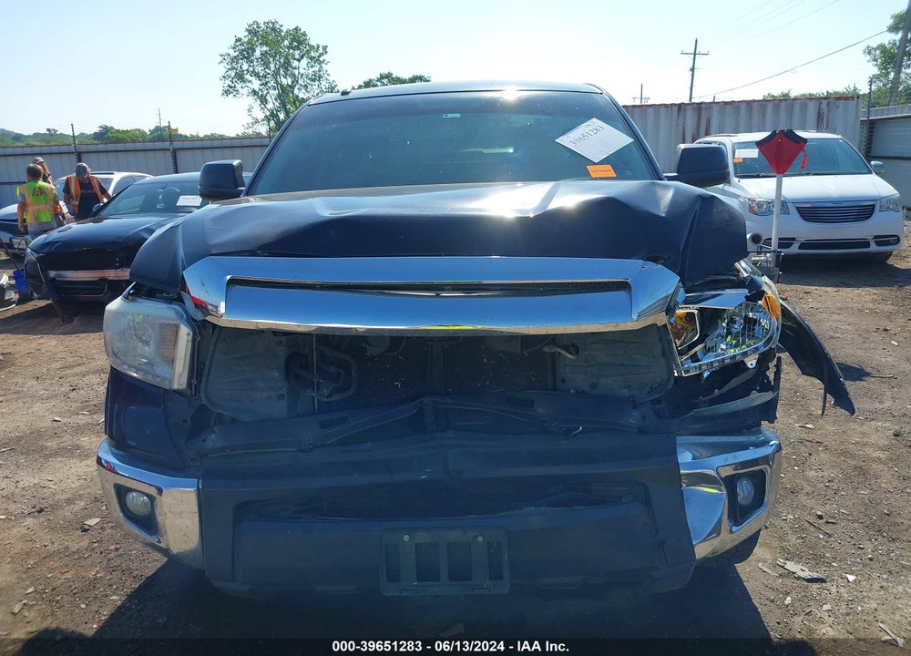 2014 TOYOTA TUNDRA SR5 5.7L V8 VIN: 5TFDW5F13EX387512