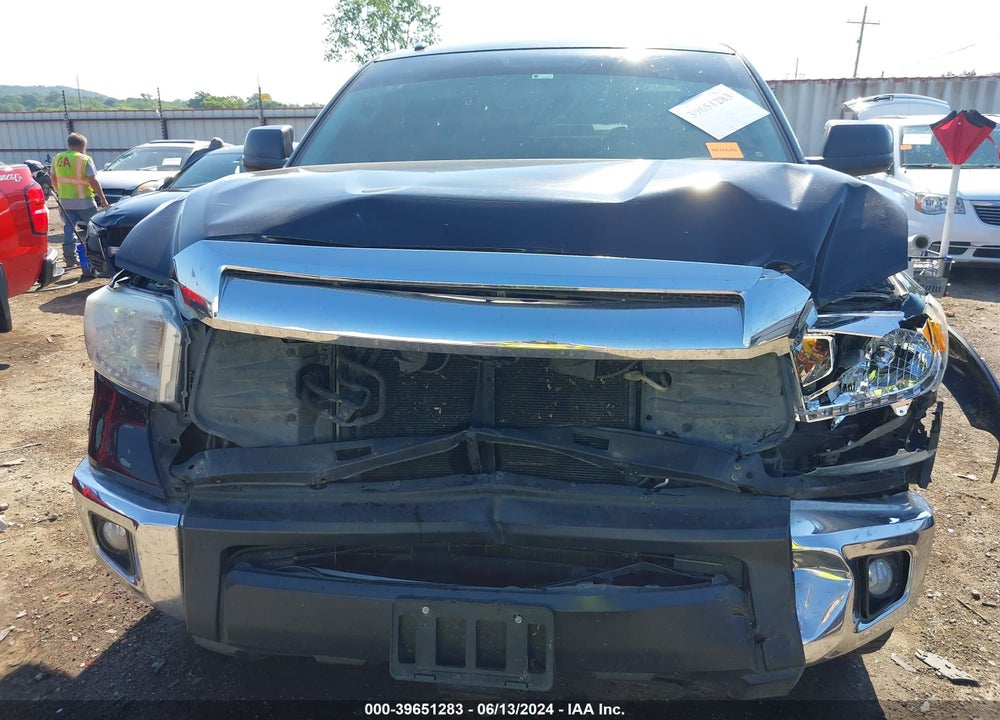 2014 TOYOTA TUNDRA SR5 5.7L V8 VIN: 5TFDW5F13EX387512