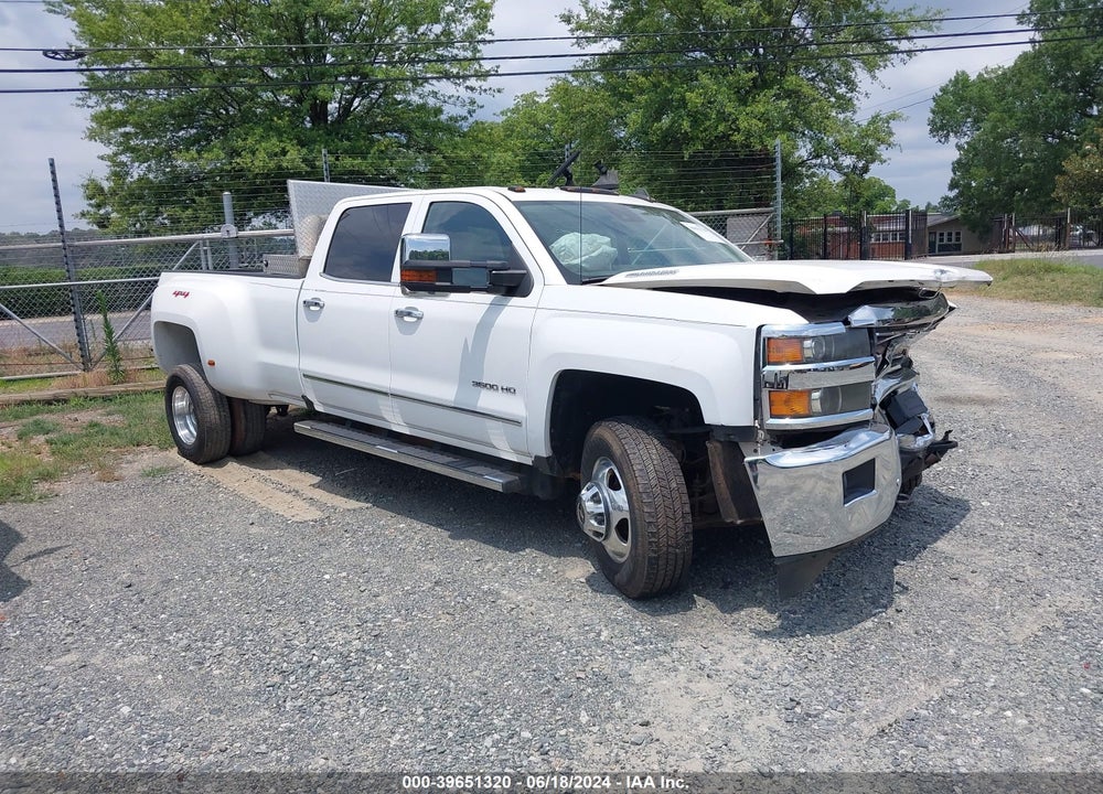 2016 CHEVROLET SILVERADO 3500HD LTZ VIN: 1GC4K0E89GF167670