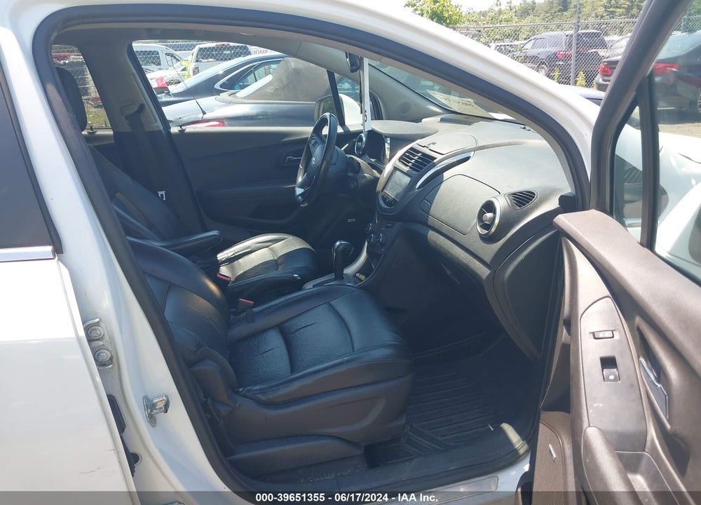 2016 CHEVROLET TRAX LTZ VIN: 3GNCJRSB1GL258920