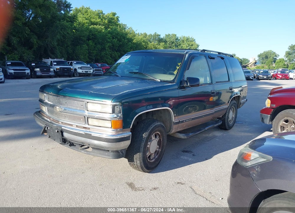 1996 CHEVROLET TAHOE K1500 VIN: 1GNEK13R3TJ302114