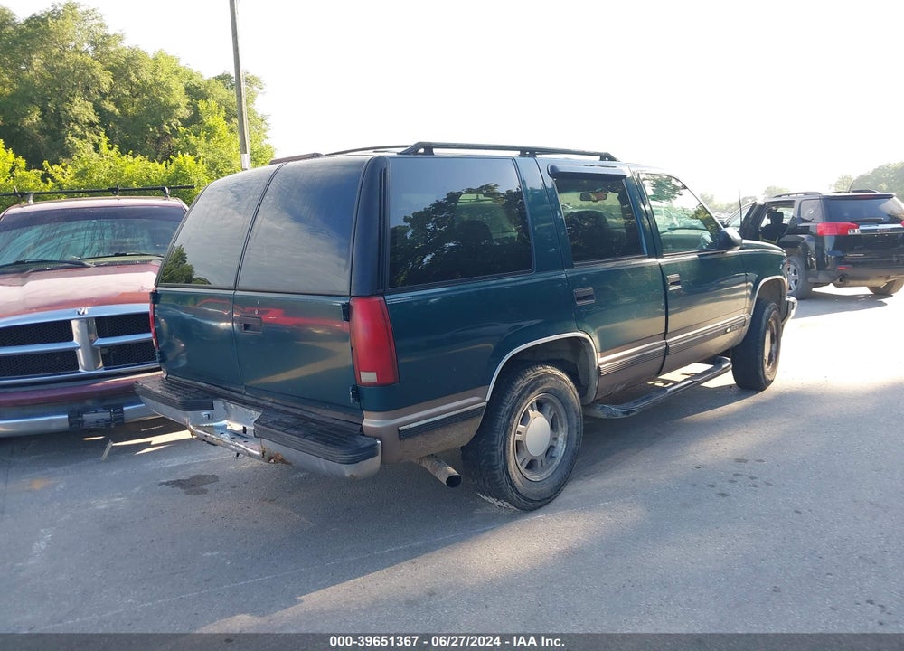 1996 CHEVROLET TAHOE K1500 VIN: 1GNEK13R3TJ302114