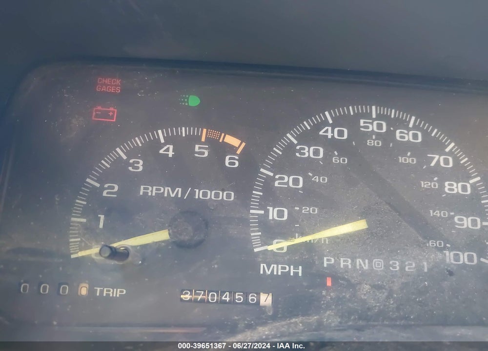 1996 CHEVROLET TAHOE K1500 VIN: 1GNEK13R3TJ302114