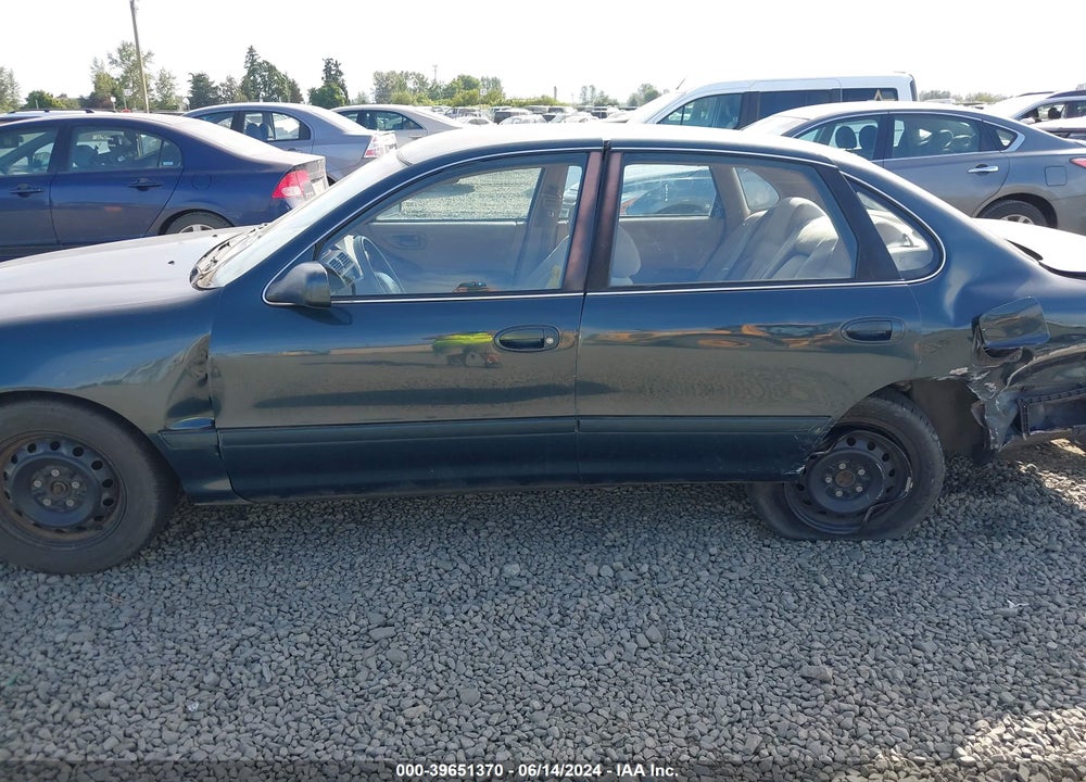 1996 TOYOTA AVALON XL/XLS VIN: 4T1BF12B3TU118712