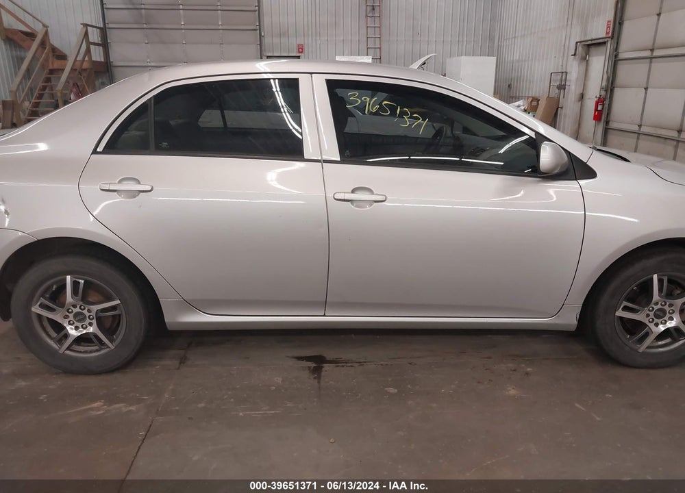2010 TOYOTA COROLLA LE VIN: 1NXBU4EE2AZ311590