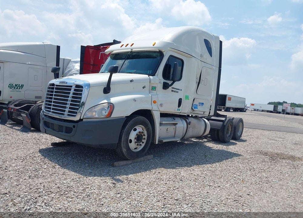 2018 FREIGHTLINER CASCADIA 125 VIN: 3AKJGLDV6JSJX7351