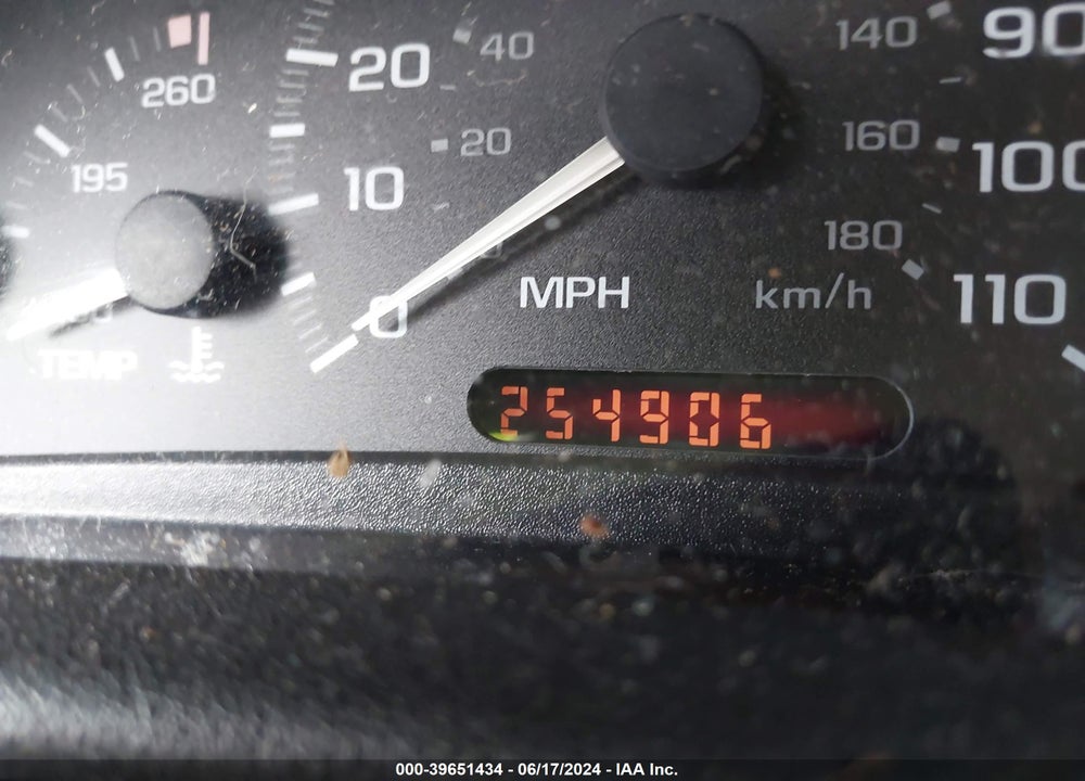 2001 CHEVROLET CAVALIER LS VIN: 1G1JF524917273584