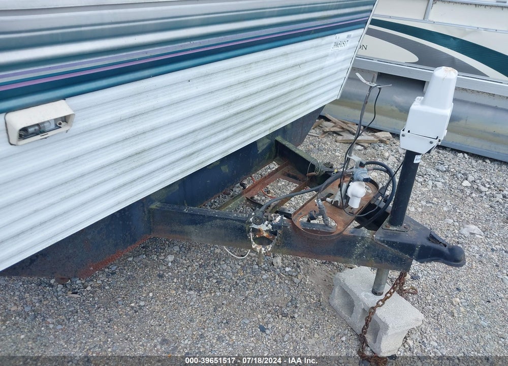 1998 FLEETWOOD WILDERNESS VIN: 1ED1J2929W4268716