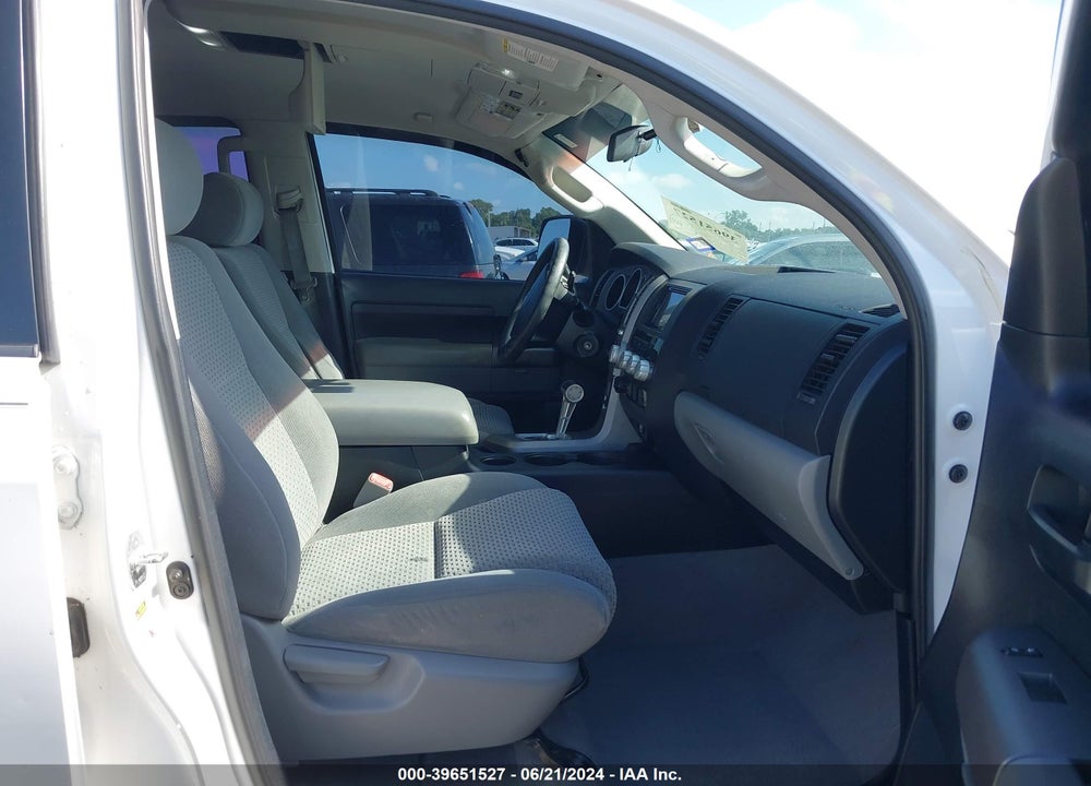 2011 TOYOTA TUNDRA GRADE 4.6L V8 VIN: 5TFRM5F17BX029708
