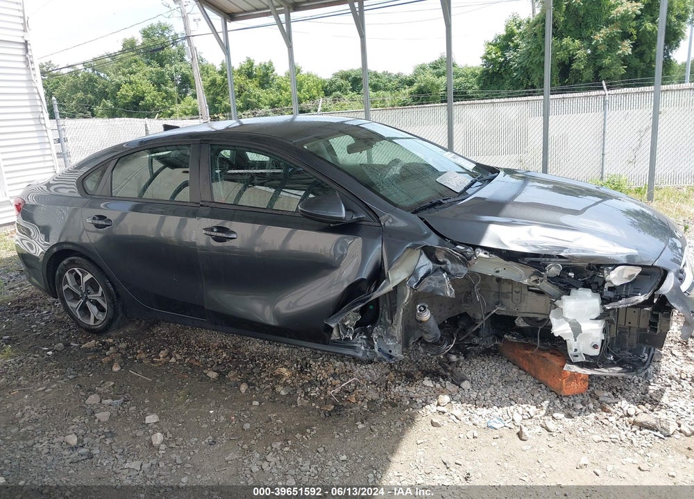 2020 KIA FORTE LXS VIN: 3KPF24AD6LE195322