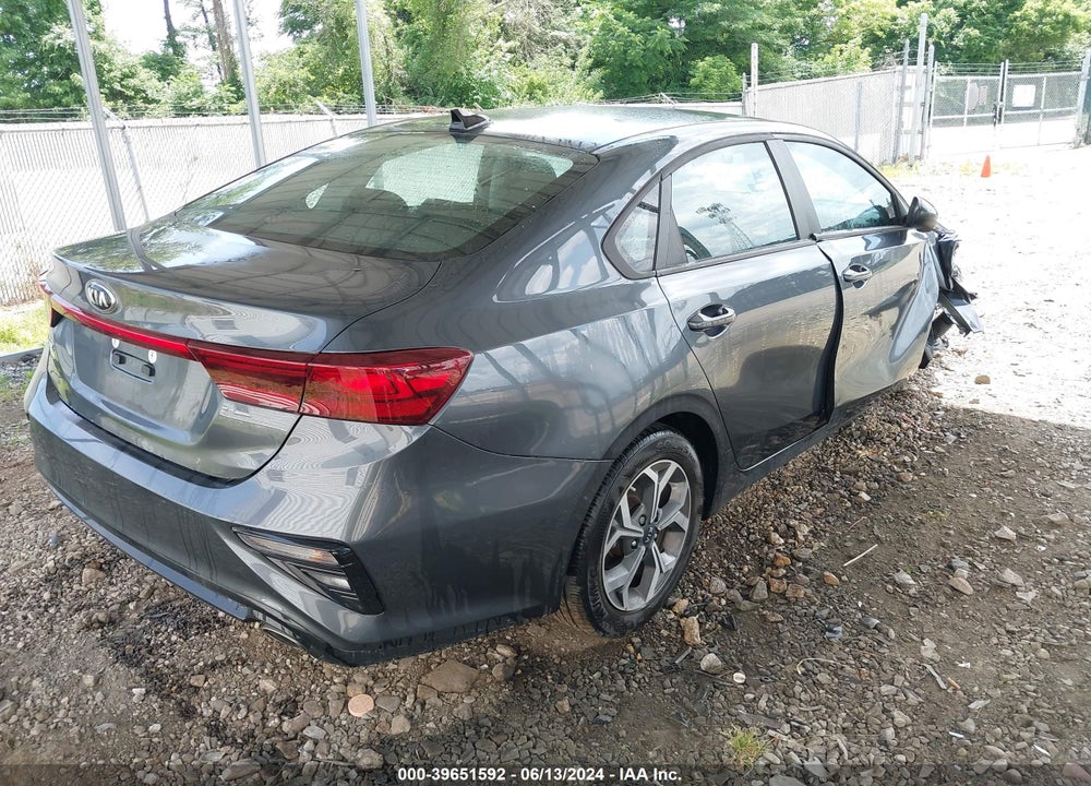 2020 KIA FORTE LXS VIN: 3KPF24AD6LE195322
