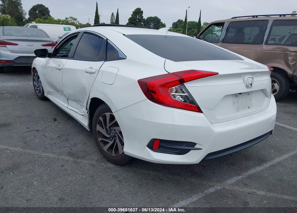 2018 HONDA CIVIC EX VIN: 2HGFC2F77JH557875