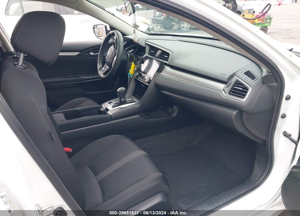 2018 HONDA CIVIC EX VIN: 2HGFC2F77JH557875