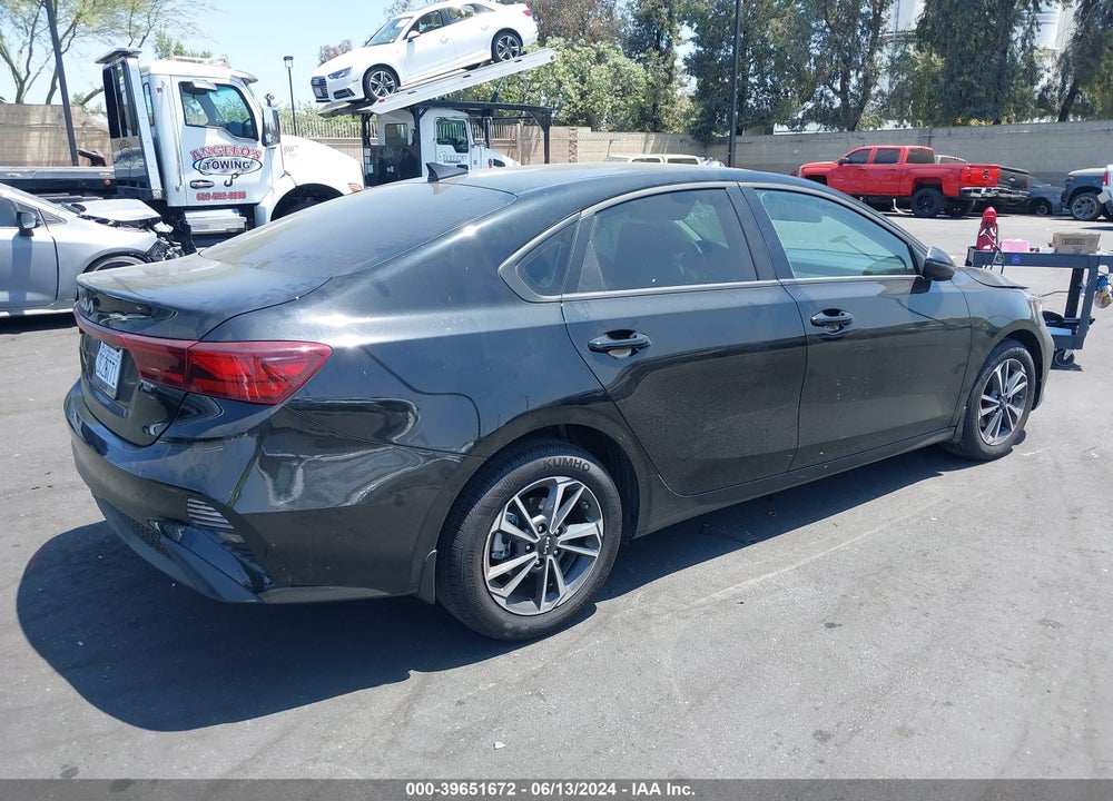 2024 KIA FORTE LXS VIN: 3KPF24ADXRE769350