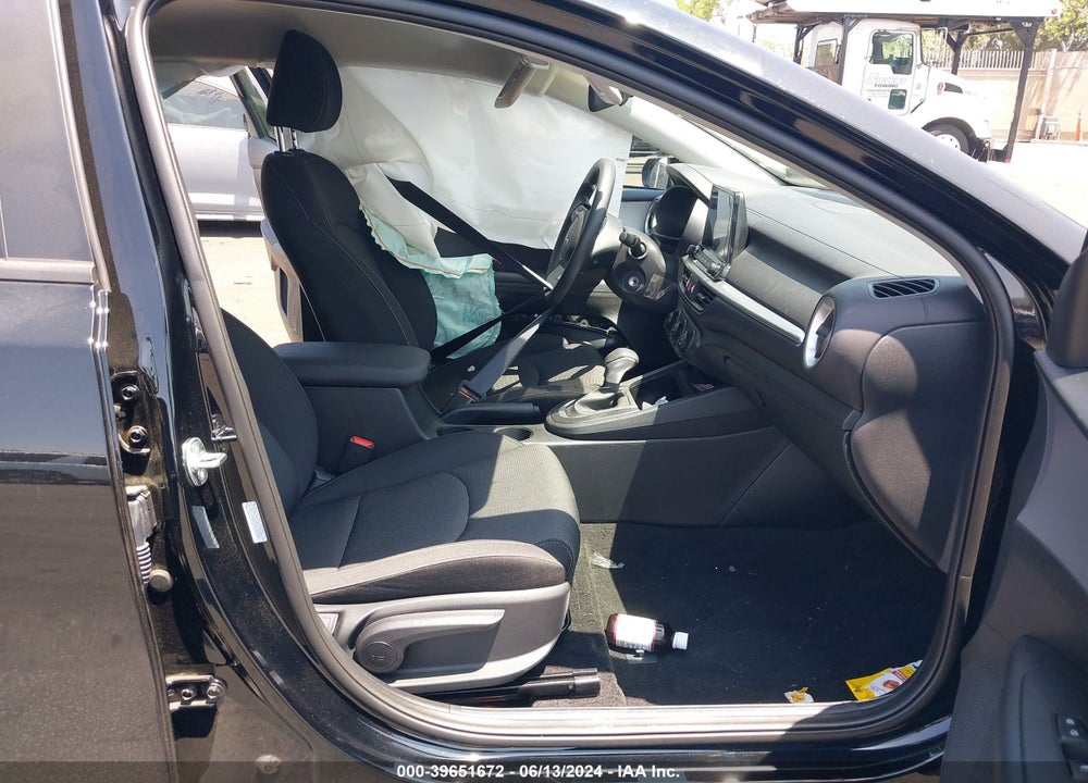 2024 KIA FORTE LXS VIN: 3KPF24ADXRE769350