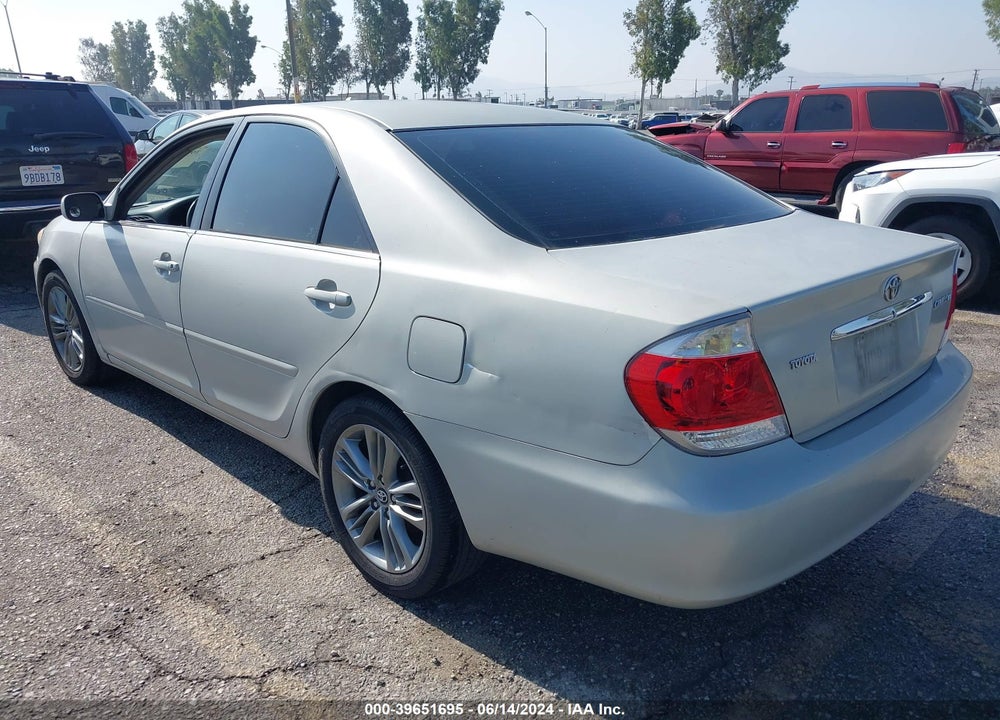 2005 TOYOTA CAMRY LE VIN: 4T1BE32K55U014434