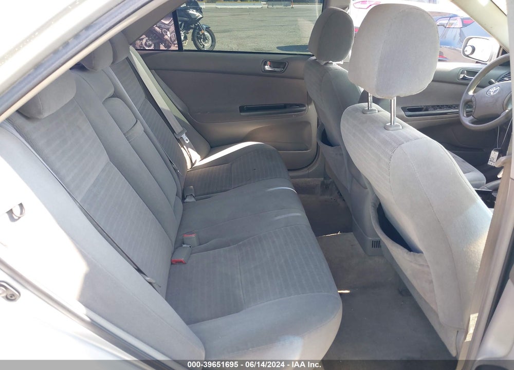 2005 TOYOTA CAMRY LE VIN: 4T1BE32K55U014434