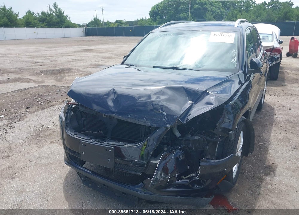 2009 VOLKSWAGEN TIGUAN SE VIN: WVGAV75N59W544034