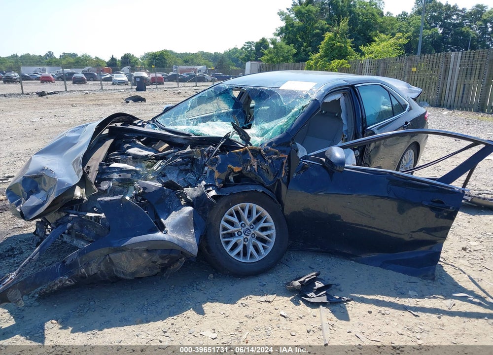 2017 TOYOTA CAMRY LE VIN: 4T1BF1FKXHU345624