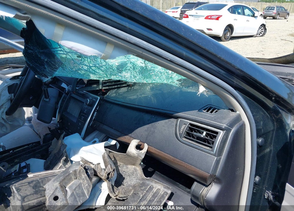 2017 TOYOTA CAMRY LE VIN: 4T1BF1FKXHU345624