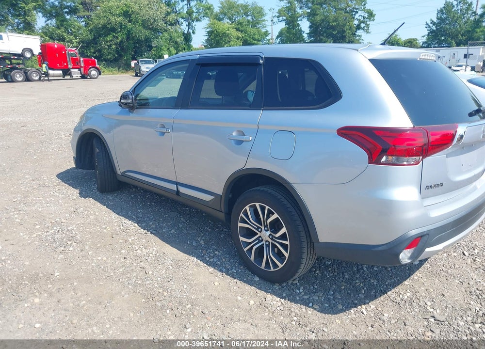 2016 MITSUBISHI OUTLANDER SE VIN: JA4AZ3A30GZ005364
