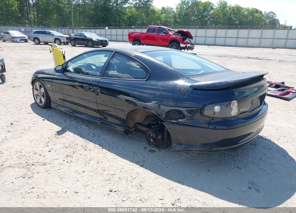 2004 PONTIAC GTO VIN: 6G2VX12G74L304343