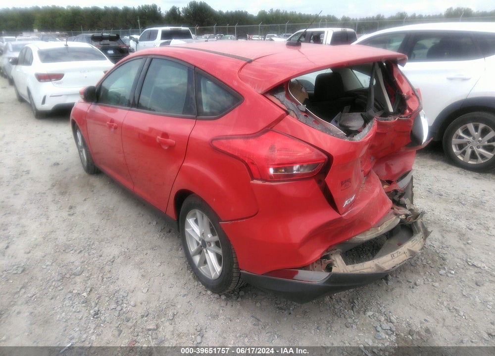 2016 FORD FOCUS SE VIN: 1FADP3K2XGL283745