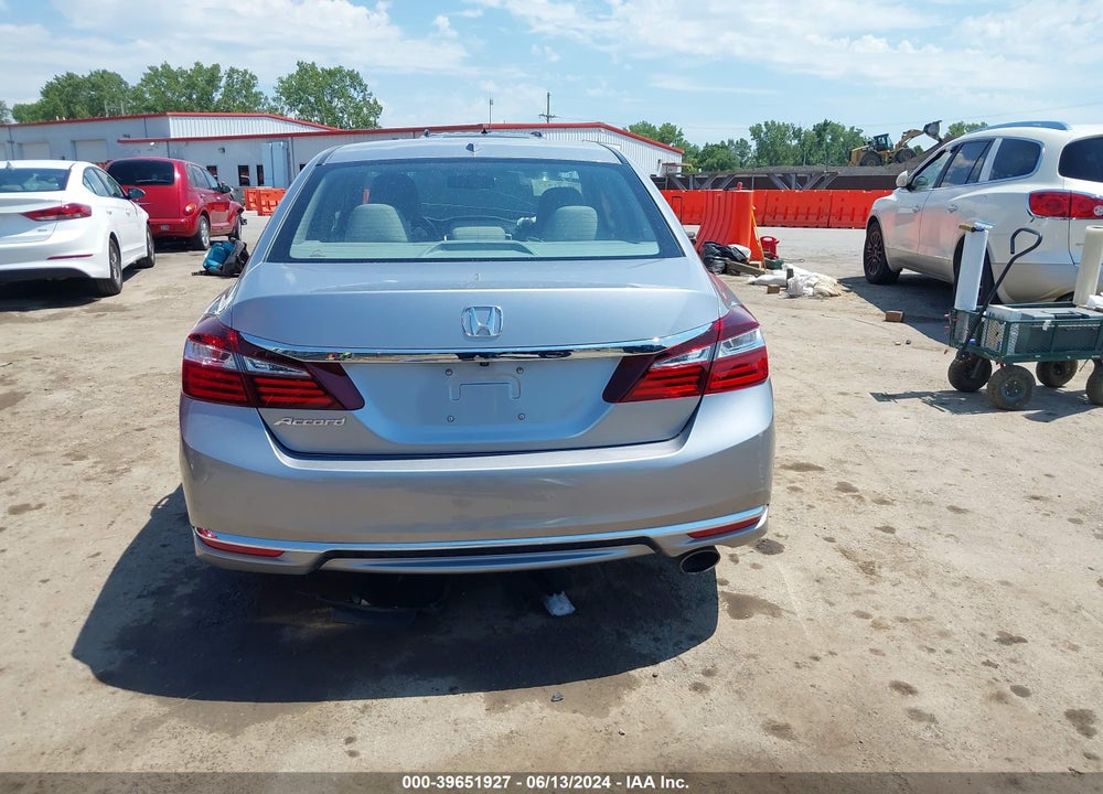 2017 HONDA ACCORD EX-L VIN: 1HGCR2F81HA242105