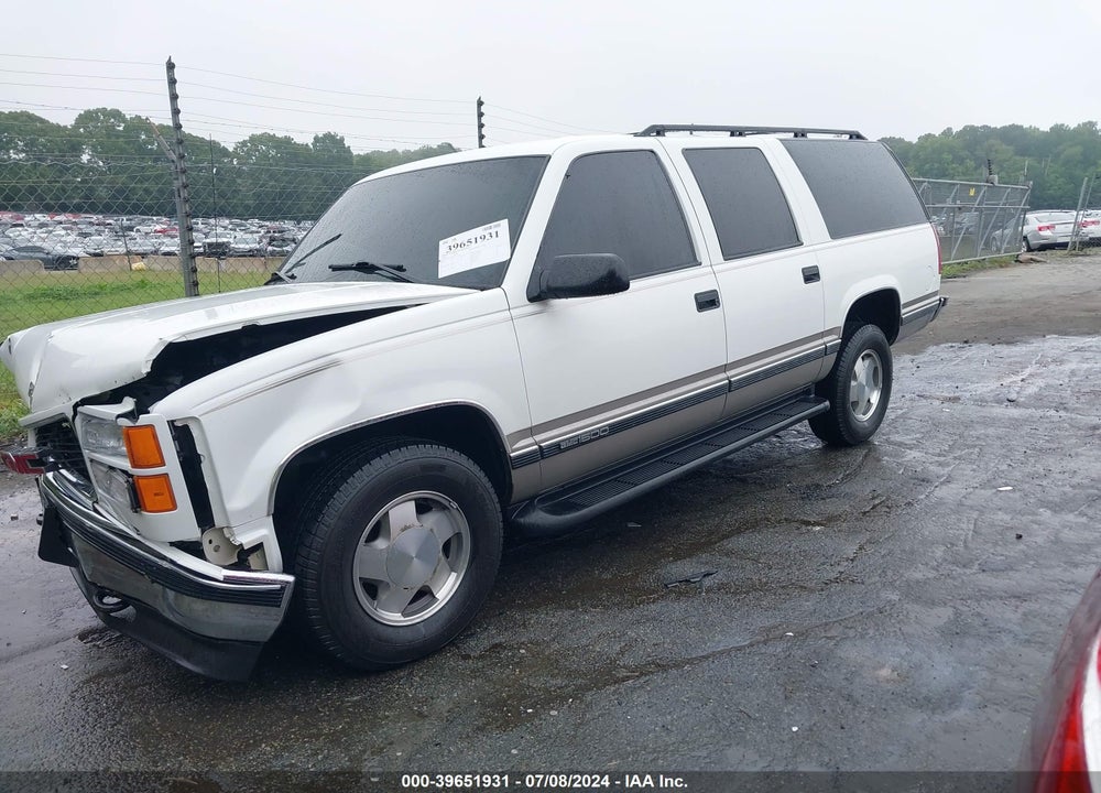 1999 GMC SUBURBAN 1500 SL VIN: 1GKFK16R0XJ745520