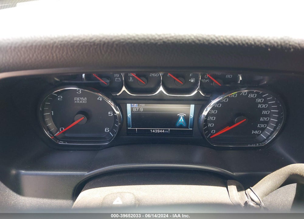 2014 CHEVROLET SILVERADO 1500 1LT VIN: 1GCRCREC4EZ415444
