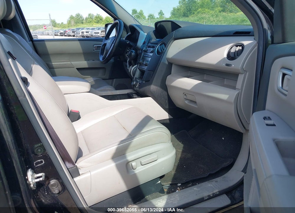 2012 HONDA PILOT EX-L VIN: 5FNYF4H71CB053225