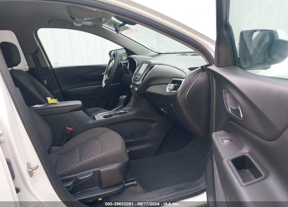 2018 CHEVROLET EQUINOX VIN: 2GNAXJEV4J6304457