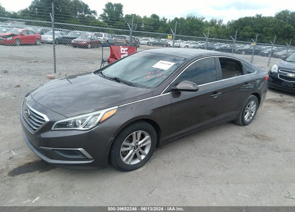 2016 HYUNDAI SONATA SE VIN: 5NPE24AF0GH332270