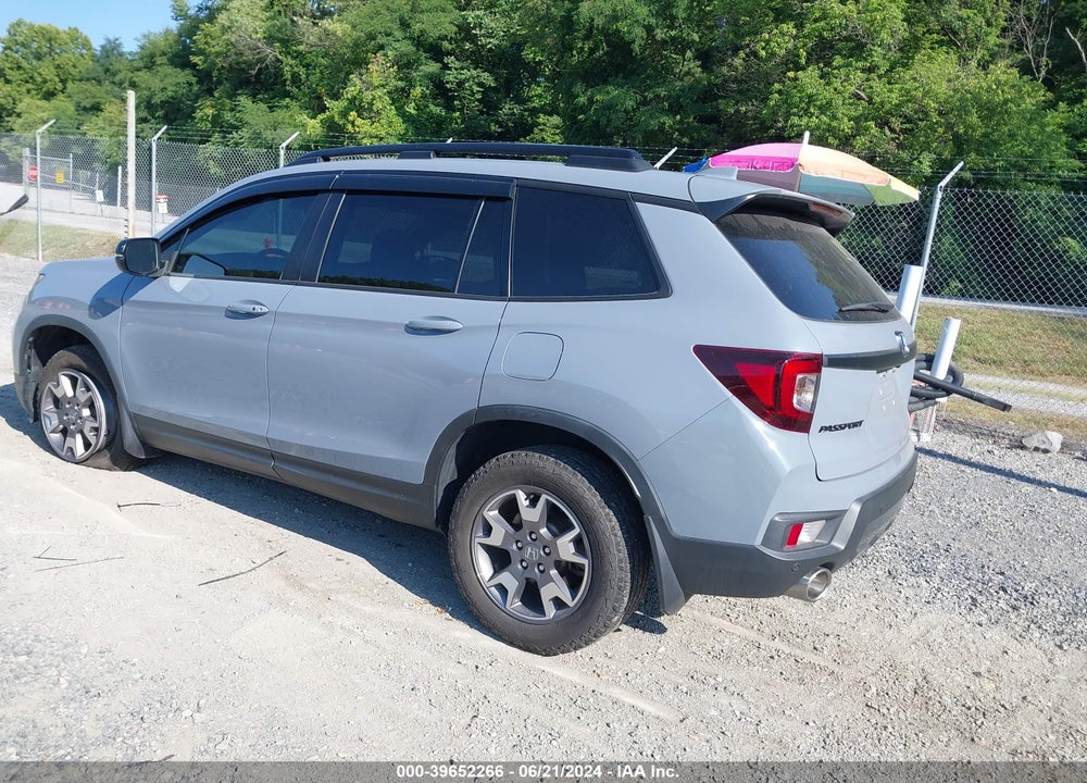 2022 HONDA PASSPORT AWD TRAILSPORT VIN: 5FNYF8H66NB001414